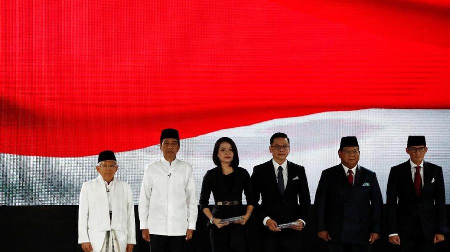 Calon presiden nomor urut 01 Joko Widodo (Jokowi) bicara soal pengembangan ekonomi syariah.