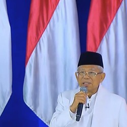 Jokowi: Tekan Impor Kedepankan Hilirasasi & Industrialisasi