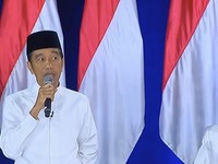 Jokowi Sebut Indonesia akan Punya Super Holding BUMN