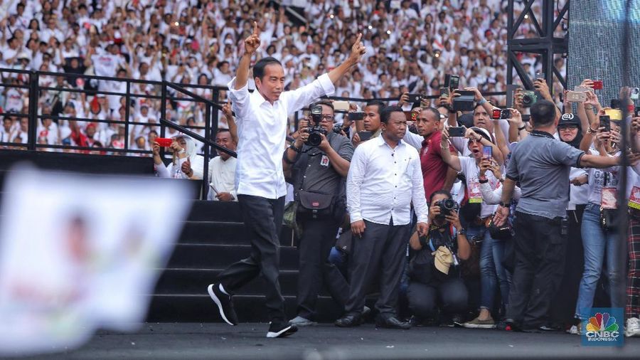 Akhir pekan ini tiba giliran Paslon 01 Jokowi - Mar'uf Amin menggelar Kampanye Akbar di Stadion Utama Gelora Bung Karno Jakarta.