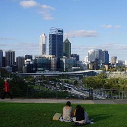 Inilah Taman Kota Terbesar Dunia, Kings Park di Perth