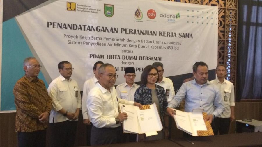 Keduanya membentuk badan usaha pelaksana bernama PT Dumai Tirta Persada untuk penyediaan air minum (SPAM) Kota Dumai berkapasitas 450 liter per detik (Ipd).