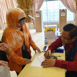 Resmi! Quick Count Pilpres Harus Rilis Mulai Pukul 15.00 WIB