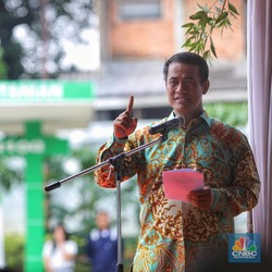 Perhatian, Mentan Minta Semua Traktor di RI Pakai B100