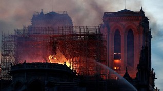 Kronologi Kebakaran Gereja Katedral Notre Dame de Paris