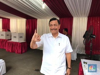 Batal Ketemu, Ini Cerita Luhut & Prabowo Telepon-teleponan
