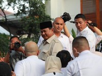 Naik Lagi, Kubu Prabowo-Sandi Klaim Kemenangan 62%