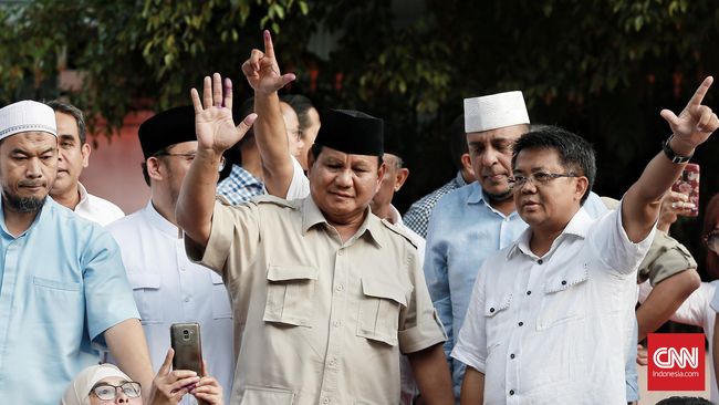 Riuh Relawan Prabowo usai Pidato 'Klaim' Kemenangan