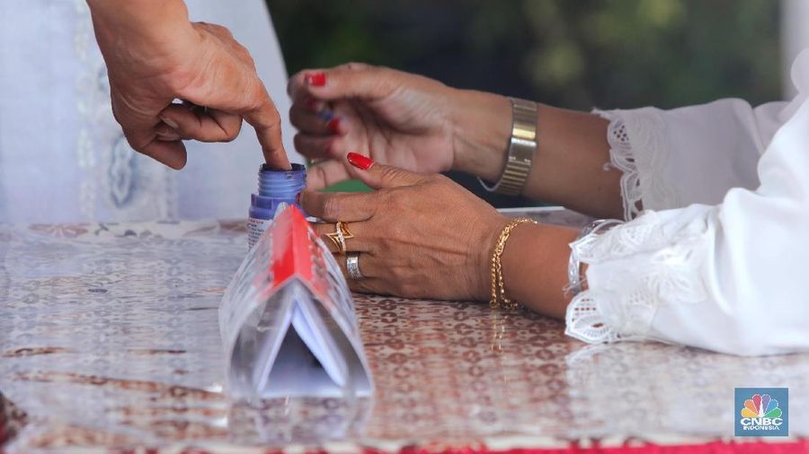 Pemilihan Umum (Pemilu) Presiden dan Wakil Presiden Republik Indonesia (RI) hingga legislatif berlangsung hari ini, Rabu (17/04/2019).