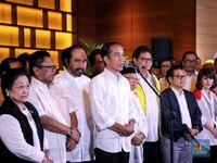 Jokowi Bubarkan TKN, Koalisi Ikut Bubar Juga?