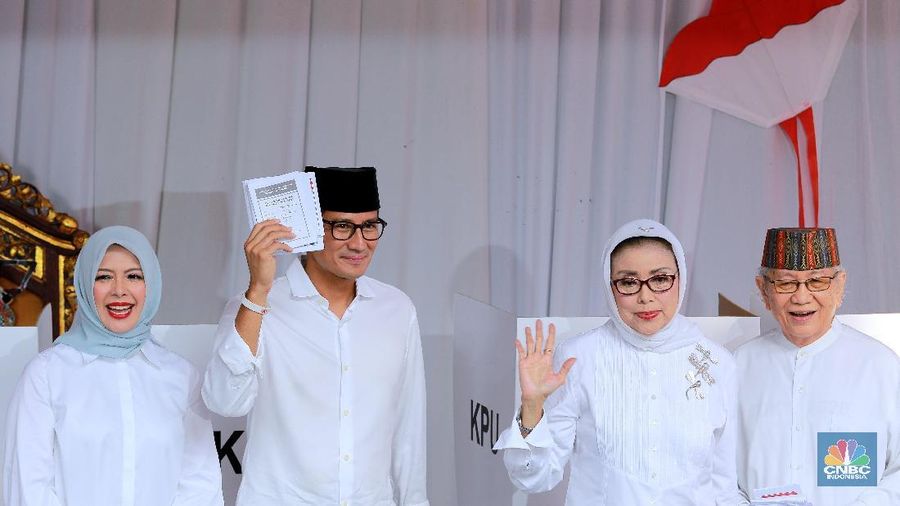 Sandiaga Salahuddin Uno menghimbau masyarakat untuk menggunakan hak pilihnya sesegera mungkin.