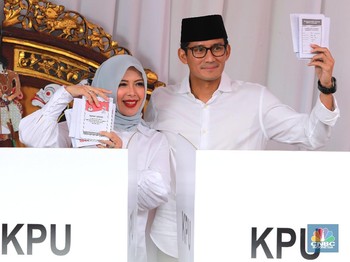 Nyoblos, Cawapres Sandiaga Uno Bawa Rombongan Ke TPS