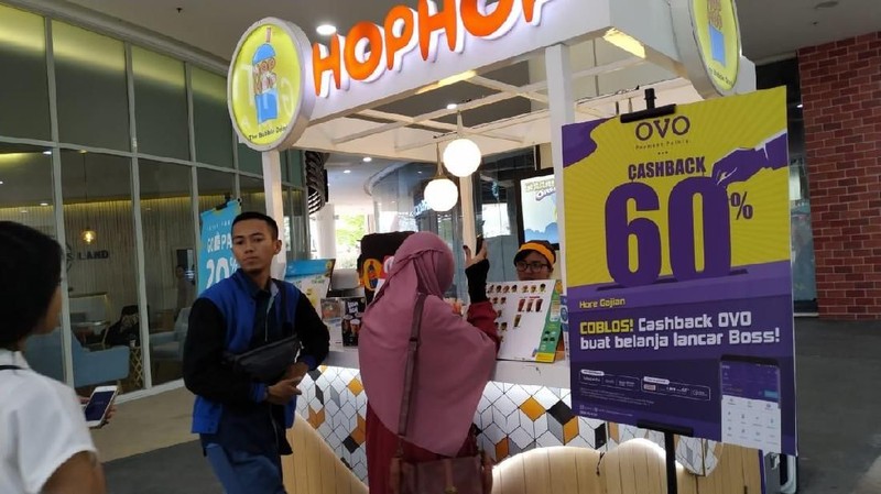 Sederet retail makanan dan minuman berlomba-lomba menggelar diskon khusus di momen Pemilu 2019 pada.