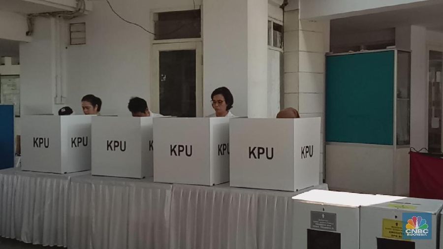 Kementerian Keuangan (Kemenkeu) memastikan jika rapelan kenaikan gaji Pegawai Negeri Sipil (PNS) sudah hampir 100% terealisasi.