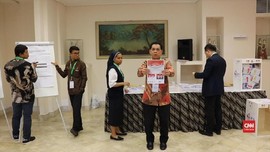VIDEO: Jokowi Rengkuh 99 Persen Suara Pemilu di Vatikan