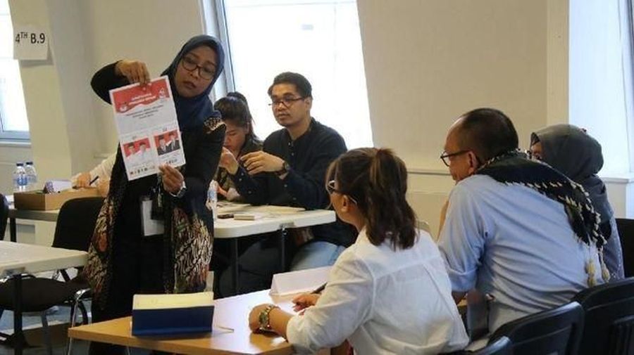 Hasil perhitungan suara sementara untuk pemilihan umum presiden 2019 di Inggris Raya dan Irlandia dimenangkan oleh pasangan calon 01.