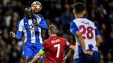 Penyerang Moussa Marega kembali gagal diandalkan FC Porto untuk mencetak gol lawan Liverpool. Penyerang asal Mali itu membuang sejumlah peluang emas karena penyelesaian akhir yang buruk. (PATRICIA DE MELO MOREIRA / AFP)
