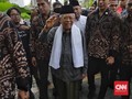 Buka Puasa Bersama, Oso Ucapkan Selamat ke Ma'ruf Amin