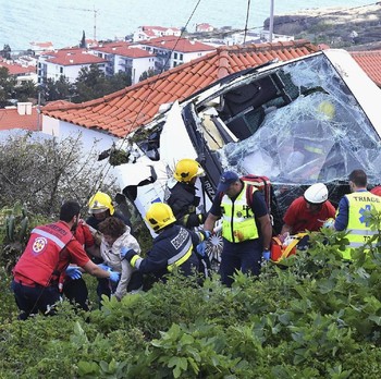 Tragis, Bus Wisata Jatuh dan Tewaskan 29 Orang di Portugal