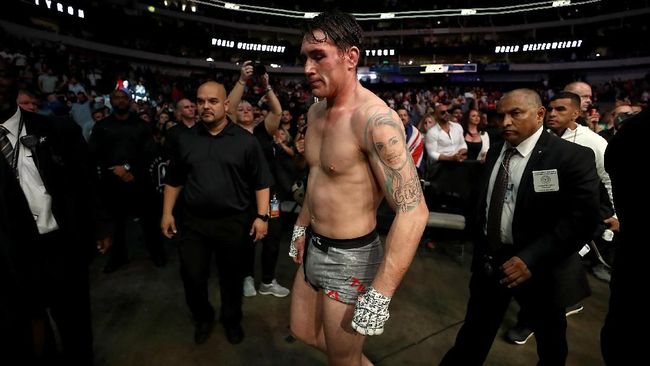 Petarung UFC Ditangkap karena Mencuri Taksi