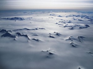 Gunung Rahasia di Bawah Es Bikin Antartika Membeku Lebih Dulu