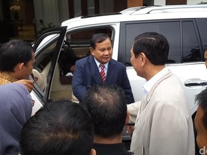 Di Balik Pesan Luhut ke Prabowo Agar Tak Bawa Orang Toxic