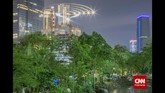 Berdasarkan data The Council on Tall Buildings and Urban Habitat, Jakarta pada 2015 menjadi kota terbanyak membangun gedung tinggi, menyelesaikan 7 proyek gedung total ketinggian 1.588m, mengalahkan pembangunan gedung baru di kota-kota Cina. (CNN Indonesia/Adhi Wicaksono)