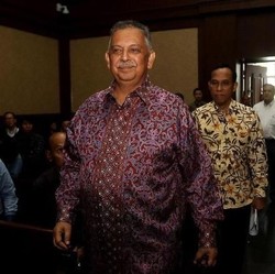 Sofyan Basir Dinonaktifkan, Muhammad Ali Jadi Plt Dirut PLN