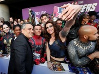 Serunya Reuni Akbar Superhero di Premier Avengers: Endgame