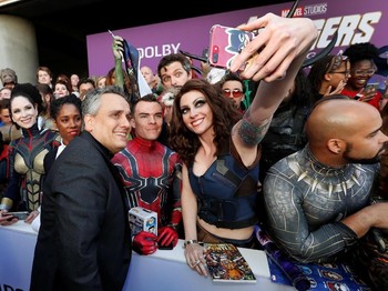 Serunya Reuni Akbar Superhero di Premier Avengers: Endgame