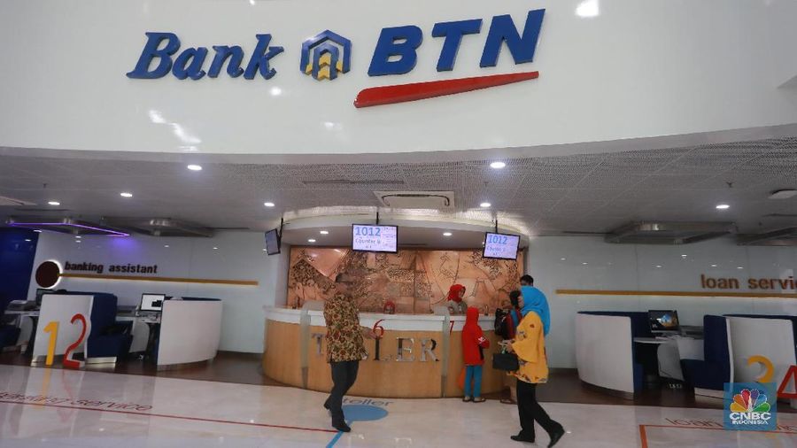 Pelayanan nasabah Bank BTN di Bank BTN, Jakarta (վ/Muhammad Sabki)