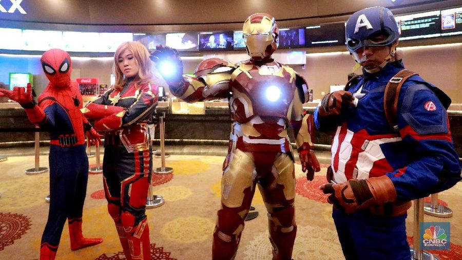 Avengers Endgame mulai tayang di bioskop RI hari ini, sejak subuh bioskop mulai buka dan diserbu pengunjung