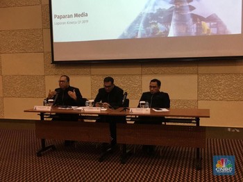 Garuda Rampingkan Jajaran Komisaris dan Direksi