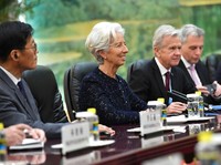 Bos IMF Tiba-tiba Mundur, Ada Apa Ya?