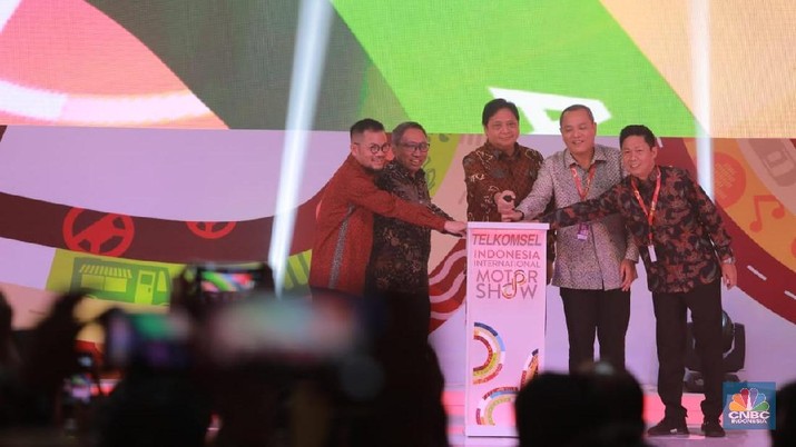 Tahun Politik, Menperin Incar Ekspor Mobil RI 400 Ribu Unit Dalam kesempatan itu, membeberkan kinerja industri otomotif Indonesia.