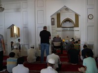 Islamofobia & Aksi Anti-Muslim Meningkat Dua Kali Lipat di Tetangga RI