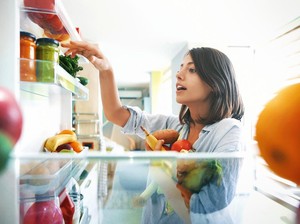 4 Bahan Ini Ampuh Hilangkan Bau Tak Sedap di Kulkas