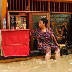 Waspada! Banjir Kembali 'Menyapa' DKI Jakarta