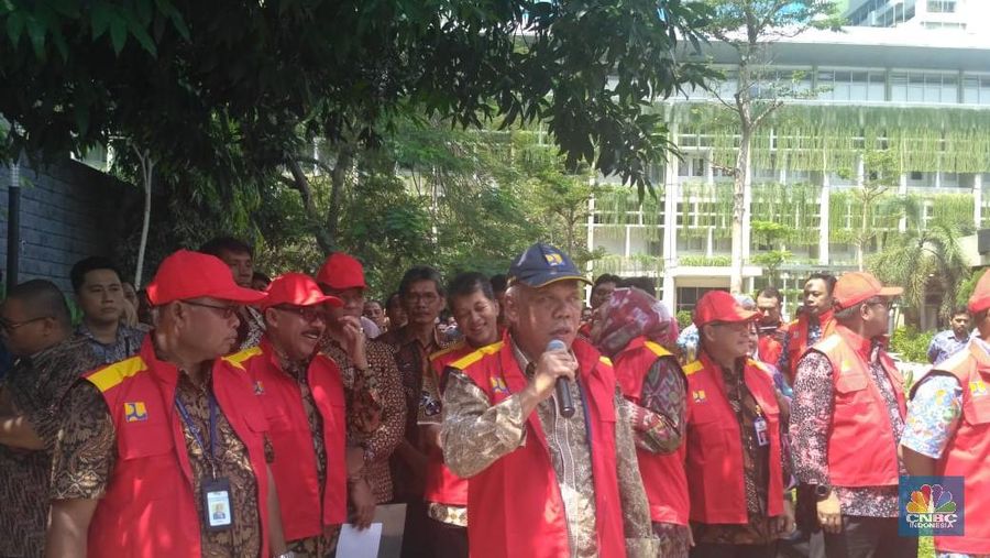 permintaan Jokowi itu tidak lepas dari target pertumbuhan ekonomi sebesar 5,6% pada 2020