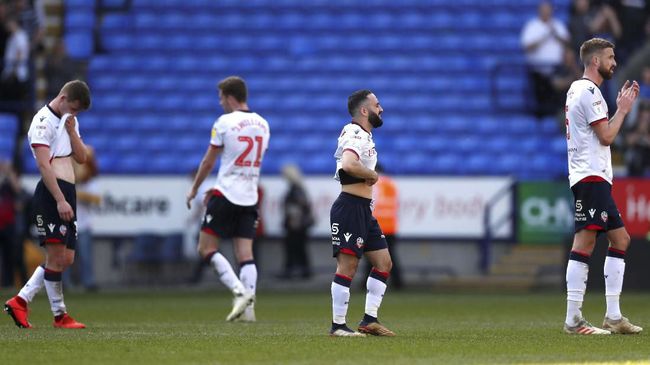 Gaji Belum Dibayar, Pertandingan Liga Inggris Dibatalkan