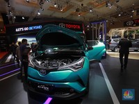 Toyota Janji Mau Investasi Rp28 T Bikin Mobil Listrik di RI