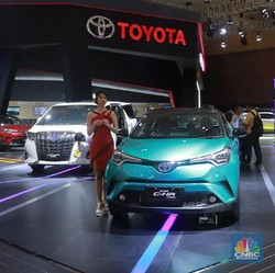 Pabrik Mobil-Motor Astra Bertahan, yang Lain Tumbang