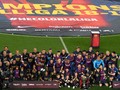 FOTO: Lionel Messi Bawa Barcelona Pesta Juara Liga Spanyol