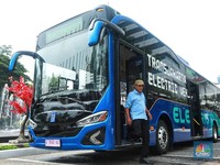 Gak Ngebul Hitam Lagi, Transjakarta Ganti Bus BBM ke Listrik