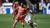 Setelah tertinggal 0-1, Real Madrid berusaha keras mengejar ketinggalan. (Photo by BENJAMIN CREMEL / AFP)