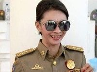 Dapat Hadiah Tas & Jam Mewah, Bupati Talaud Terciduk KPK