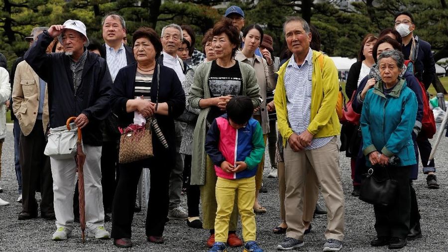Momen resmi saat Putra Mahkota Naruhito naik takhta juga akan menandai dimulainya era kekaisaran baru di Jepang, yang disebut sebagai 'Reiwa'.