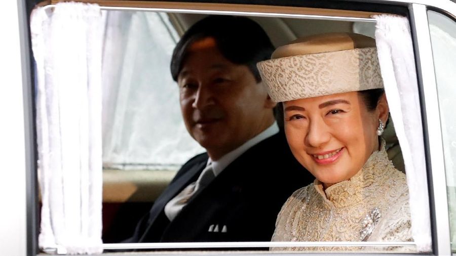 Naruhito secara resmi memproklamirkan penobatannya sebagai Kaisar Jepang