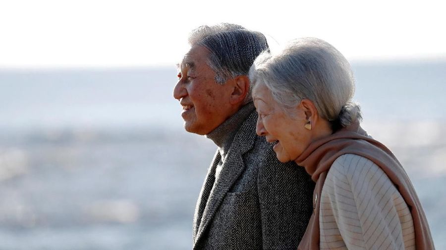 Kaisar Jepang Akihito mengucapkan terima kasih kepada rakyat atas dukungan mereka.
