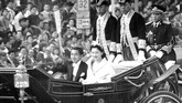 Upacara penobatan Akihito sebagai Putera Mahkota Jepang di Istana Jepang pada 10 November 1952 (Imperial Household Agency of Japan/Handout via Reuters)
